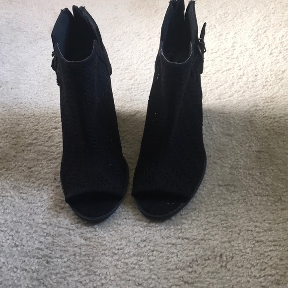 Charlotte Russe heels - Picture 3 of 7